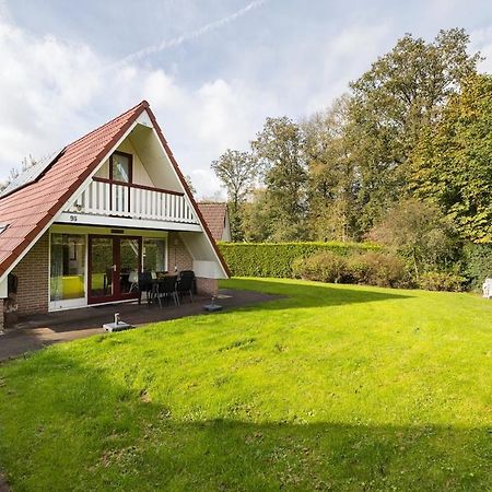 Kleine Zanglijster I Prachtig Huisje Nabij Bosrand Zwiggelte Luaran gambar